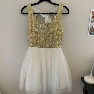 B. Darlin Gold & White Sequin Homecoming Dress